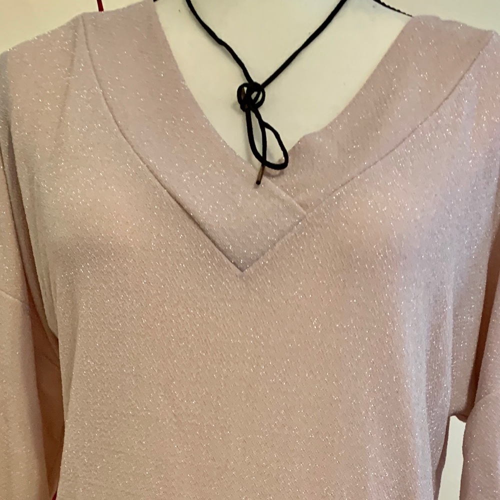 Tunic top 🌺 🌸 - Picture 2 of 7